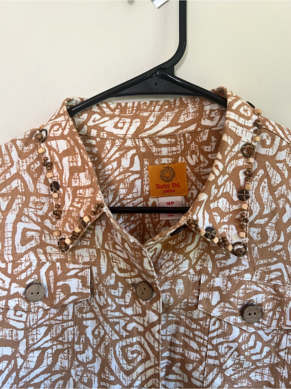 Ruby Rd. Beige & White Geometric Button-Front Shirt Jacket - Picture 7 of 10